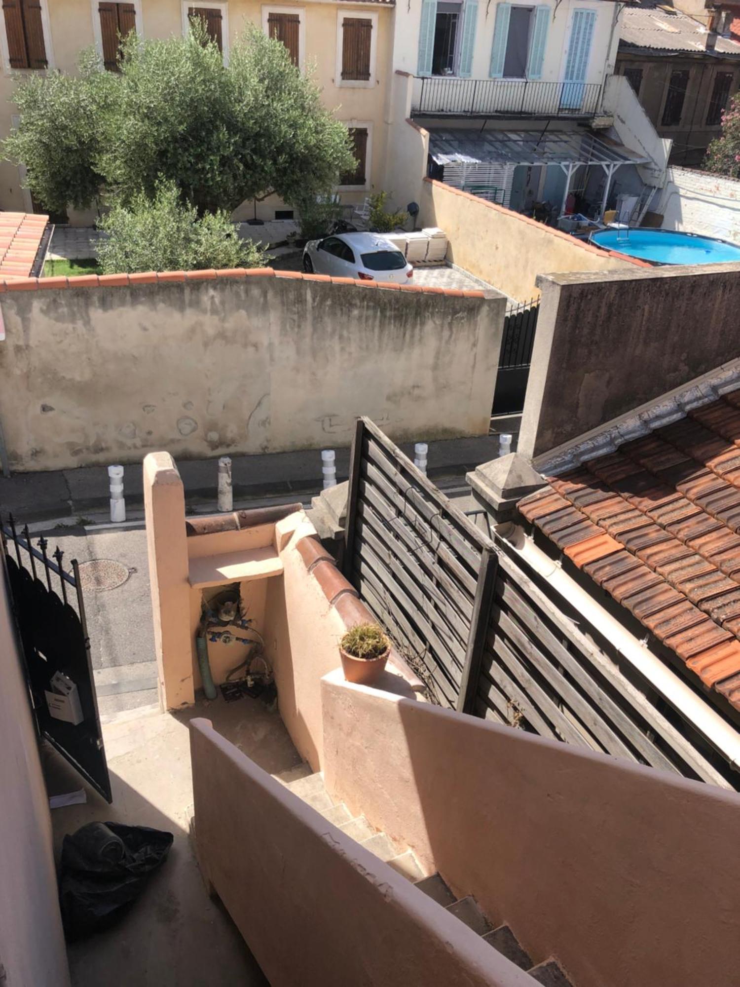 Magnifique T2 Bien Desservi Apartamento Marselha